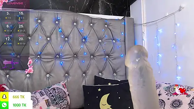 LAILAGUMMY online show from April 2026 02:34:01 PM