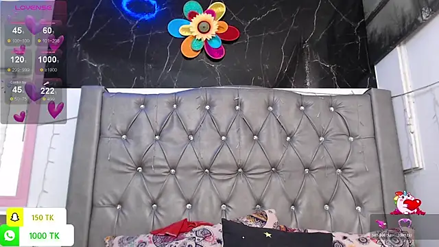 LAILAGUMMY online show from December 2025 02:08:02 PM