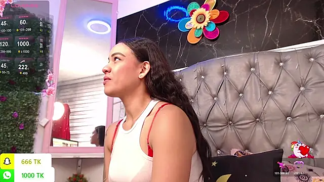 LAILAGUMMY online show from February 2026 12:35:01 PM