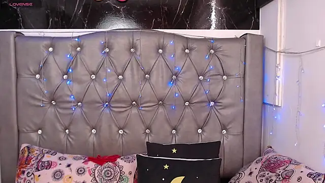 LAILAGUMMY online show from March 2026 02:41:02 PM