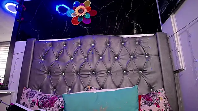 LAILAGUMMY online show from March 2025 03:51:01 PM