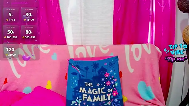 CiaraaSweet online show from October 2025 03:27:01 PM