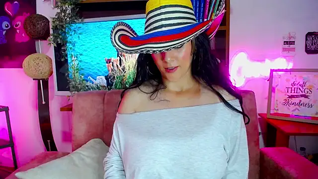 CiaraaSweet online show from May 2026 06:09:01 PM