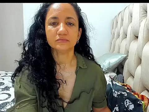 alaskmiller1 online show from October 2025 12:12:02 AM
