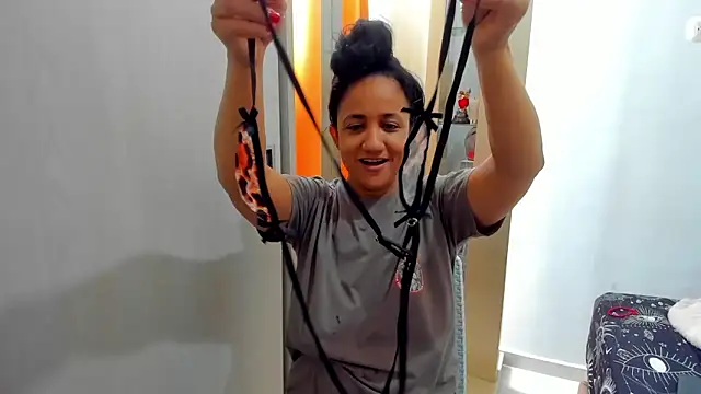 alaskmiller1 online show from April 2026 06:33:02 PM