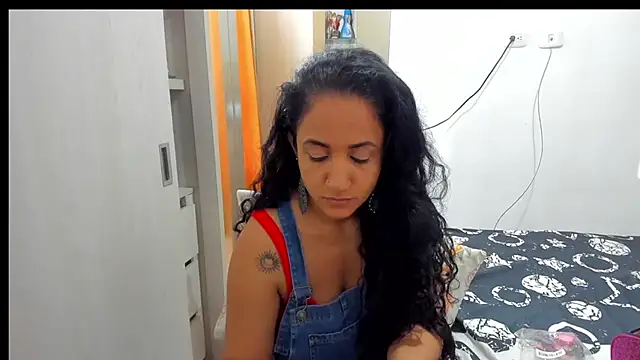 Snapshot of alaskmiller1 chatting on November 2025 08:41:02 PM alaskmiller1 online show from November 2025 08:41:02 PM