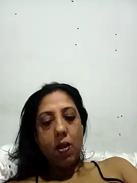 Mahi4luv online show from January 2026 10:46:01 PM