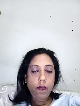 Mahi4luv online show from November 2025 09:48:02 PM