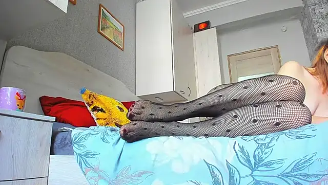 Snapshot of DUSSY_PUSSY chatting on February 2025 06:29:02 AM DUSSY PUSSY online show from February 2025 06:29:02 AM