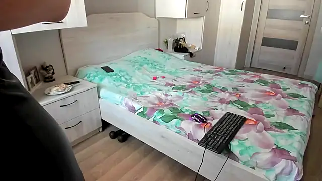 DUSSY PUSSY online show from May 2026 03:54:01 AM