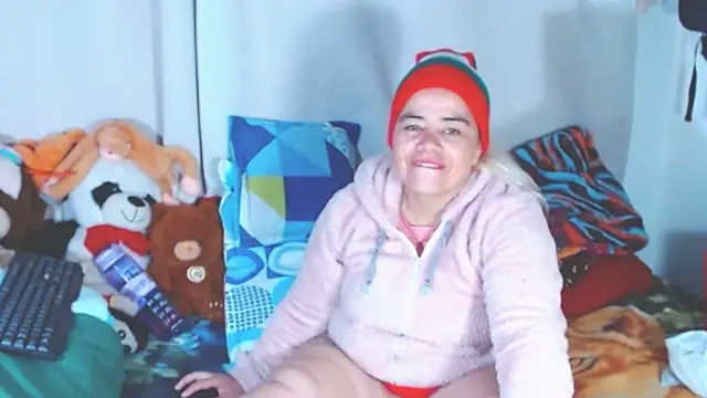 Snapshot of estrellita_fugaz16x chatting on December 2025 09:07:02 PM estrellita fugaz16x online show from December 2025 09:07:02 PM