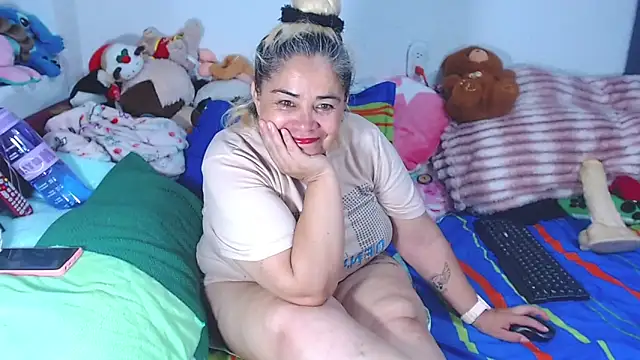 estrellita fugaz16x online show from June 2026 05:24:01 AM