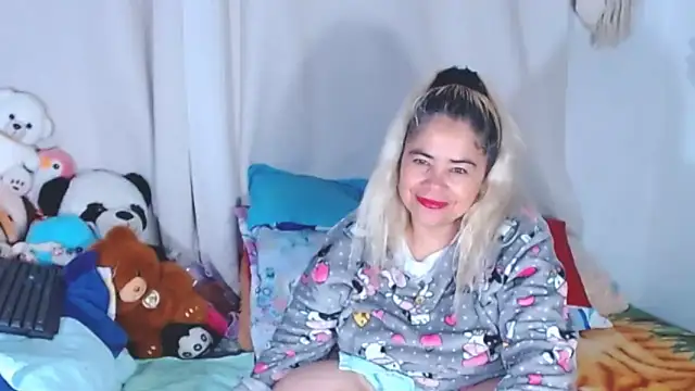 Snapshot of estrellita_fugaz16x chatting on October 2025 04:28:02 AM estrellita fugaz16x online show from October 2025 04:28:02 AM