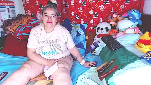 Snapshot of estrellita_fugaz16x chatting on February 2026 03:41:01 AM estrellita fugaz16x online show from February 2026 03:41:01 AM