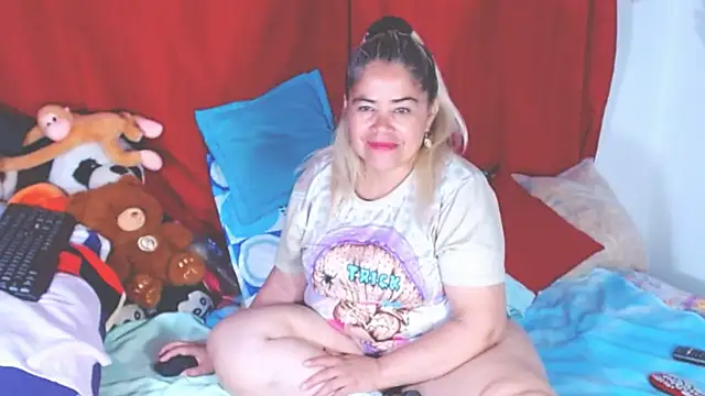 Snapshot of estrellita_fugaz16x chatting on October 2025 11:59:02 PM estrellita fugaz16x online show from October 2025 11:59:02 PM