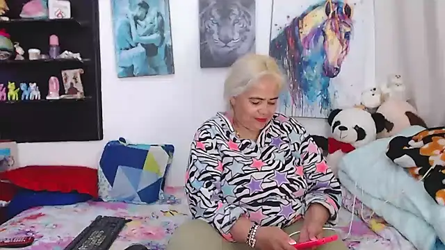 Snapshot of estrellita_fugaz16x chatting on March 2025 03:12:02 AM estrellita fugaz16x online show from March 2025 03:12:02 AM