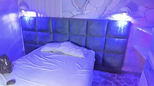 Maddysex  online show from May 2026 11:36:02 AM
