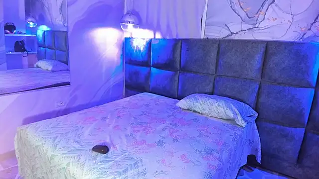 Maddysex  online show from May 2026 11:42:01 AM