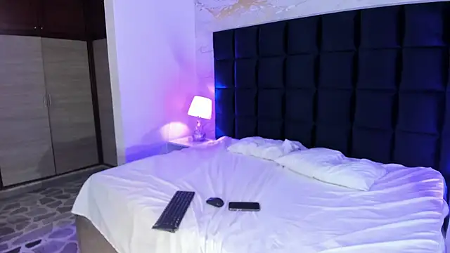 Maddysex  online show from May 2026 11:46:02 AM