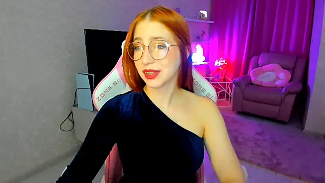  FireInMySoul  online show from November 2025 07:19:01 PM