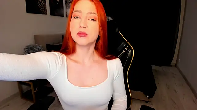  FireInMySoul  online show from May 2026 03:32:01 AM