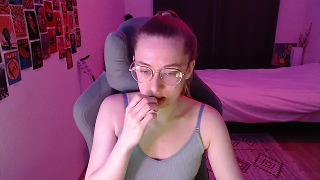 AnabelFrel online show from March 2026 12:10:02 AM