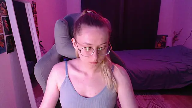 AnabelFrel online show from May 2026 12:18:01 AM