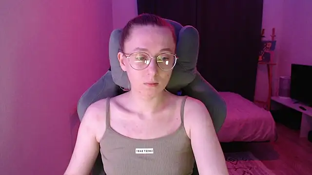 AnabelFrel online show from October 2025 12:20:01 AM