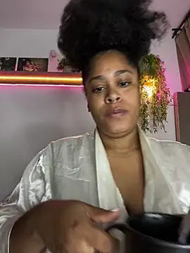Snapshot of africa_xxx chatting on March 2025 11:33:01 AM africa xxx online show from March 2025 11:33:01 AM
