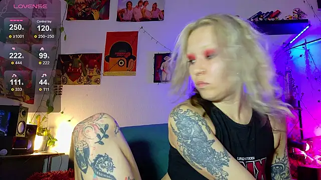 olivecum online show from March 2026 01:29:02 PM