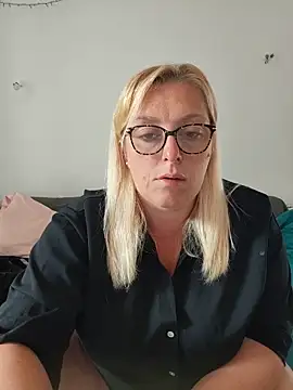 winniess40 online show from June 2026 09:09:01 AM