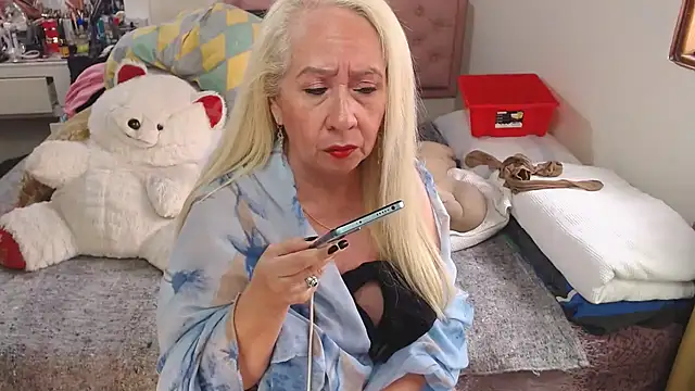 lucy belle bm online show from February 2026 06:39:01 PM