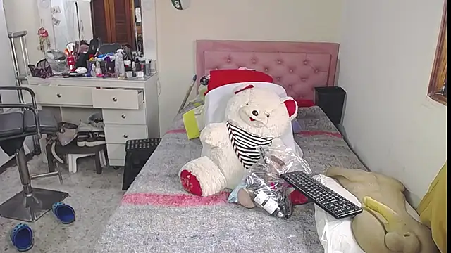 lucy belle bm online show from June 2026 02:22:02 PM