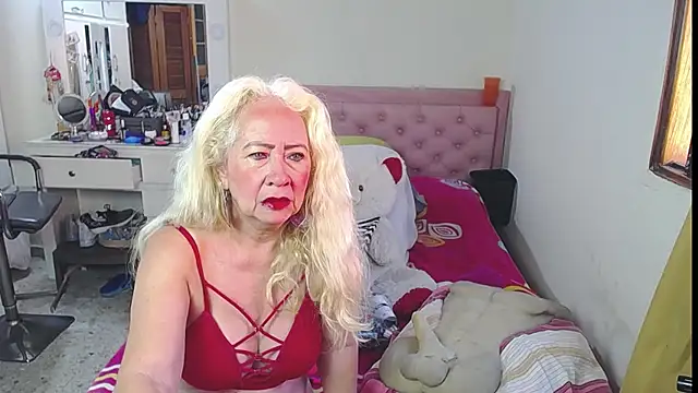 lucy belle bm online show from June 2026 02:36:01 PM