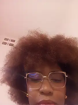 thaimy  online show from March 2026 03:12:01 AM