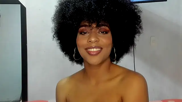 thaimy  online show from October 2025 11:49:02 PM