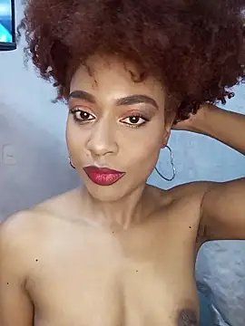 thaimy  online show from December 2025 01:32:02 AM