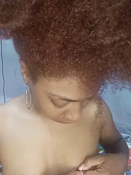 thaimy  online show from December 2025 01:44:01 AM