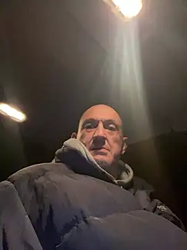 Snapshot of Vlad200472 chatting on February 2025 07:52:02 PM Vlad200472 online show from February 2025 07:52:02 PM