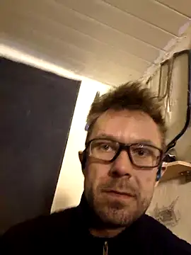 Mick8711 online show from November 2025 08:03:02 AM