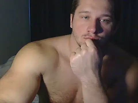 LionEdwin online show from December 2025 11:05:02 AM