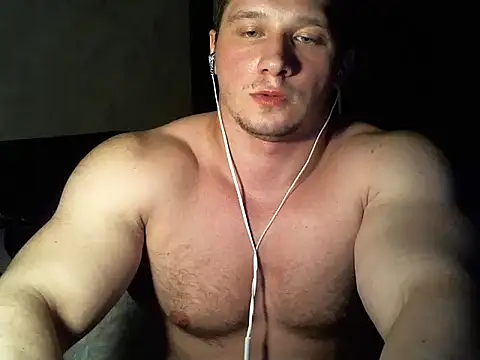 LionEdwin online show from March 2025 12:00:02 AM