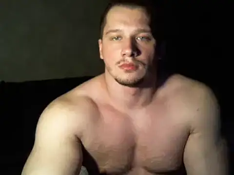 LionEdwin online show from February 2025 10:04:01 PM