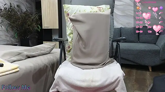 Vika style online show from December 2025 01:17:01 AM