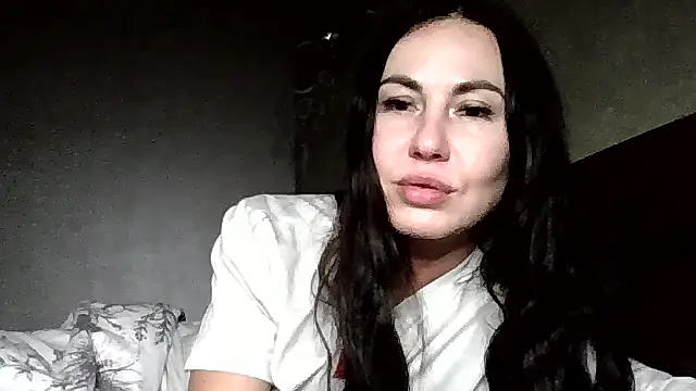 JulianaGold1 online show from March 2026 06:58:02 PM