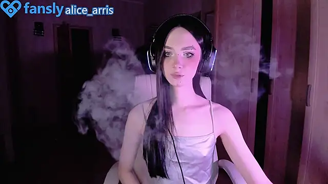 Alice  Aris online show from January 2026 06:56:02 PM