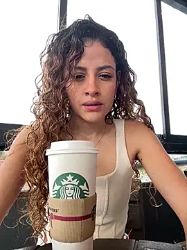 Snapshot of alana15 chatting on December 2025 09:09:02 PM alana15 online show from December 2025 09:09:02 PM