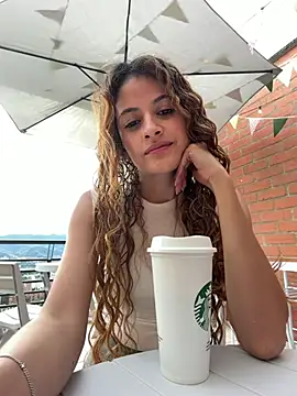 Snapshot of alana15 chatting on July 2026 09:55:02 PM alana15 online show from July 2026 09:55:02 PM