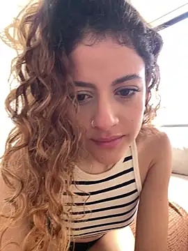 Snapshot of alana15 chatting on November 2025 01:15:02 PM alana15 online show from November 2025 01:15:02 PM