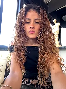 alana15 online show from October 2025 07:58:01 PM